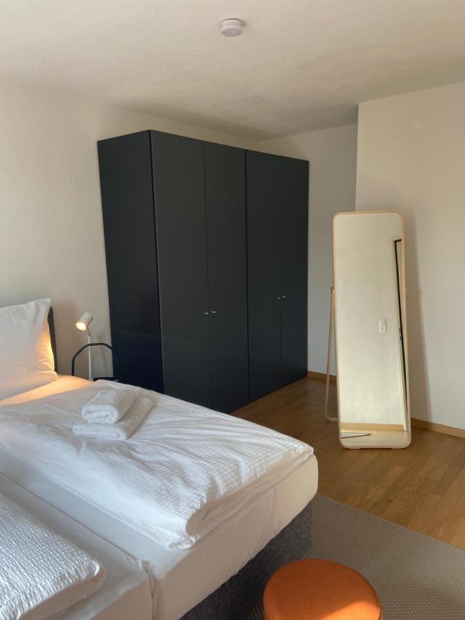 In West-eichbuehlstr 62-66 Zürich